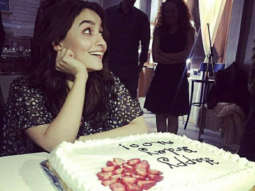 Inside Photos and Videos: Alia Bhatt rings her 26th birthday with beau Ranbir Kapoor, close friends and family