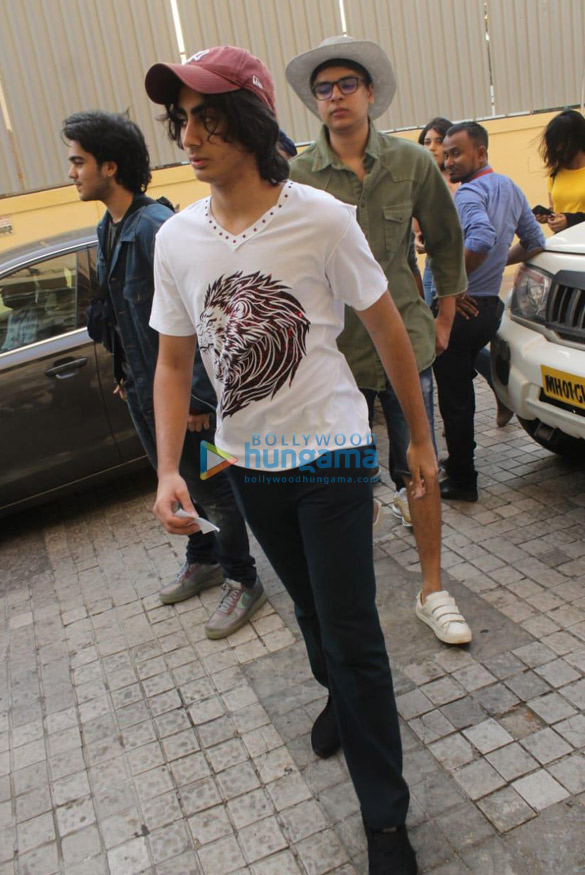 adah sharma and arhaan khan spotted at pvr in juhu 1