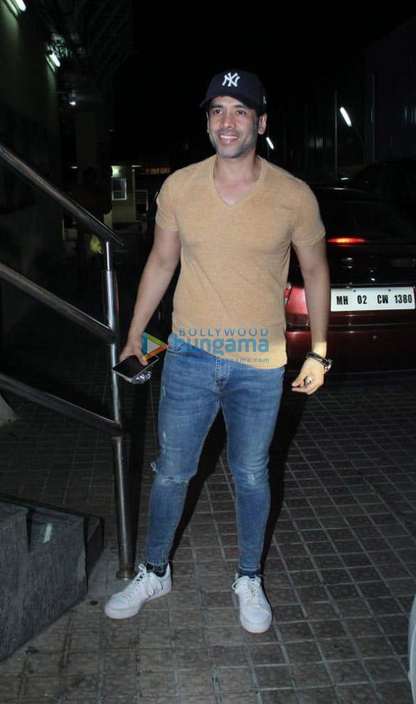 akshay kumar tara sutaria sushant singh rajput and others grace a special screening of avengers endgame at pvr juhu 3
