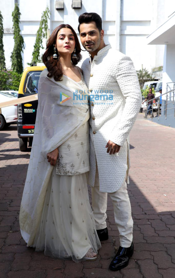 alia bhatt and varun dhawan snapped on the sets of voice of india 6