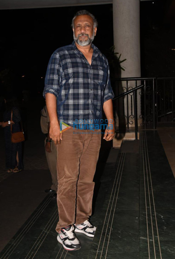 celebs grace manoj bajpayees birthday bash 6