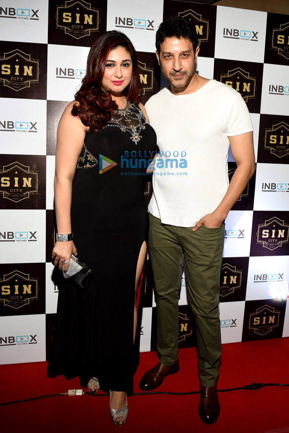 celebs grace the launch of lounge kitchen sin city 17