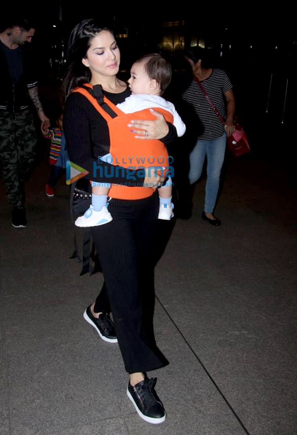 jacqueline fernandez sunny leone and others snapped at the airport 5