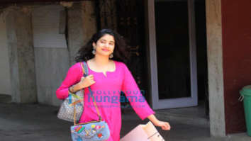 Janhvi Kapoor snapped at the gym