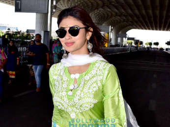 Abhishek Bachchan, Aishwarya Rai Bachchan, Kangana Ranaut and others snapped at the airport