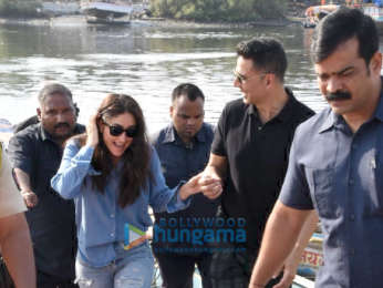 Kareena Kapoor Khan and Akshay Kumar snapped at the Versova jetty