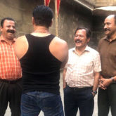 Kick start your weekend with this picture of Salman Khan reuniting with his sub-inspectors!