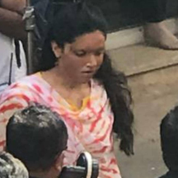 LEAKED PHOTOS & VIDEO! Deepika Padukone shoots on the streets of Delhi for Chhapaak LEAKED PHOTOS & VIDEO! Deepika Padukone shoots on the streets of Delhi for Chhapaak