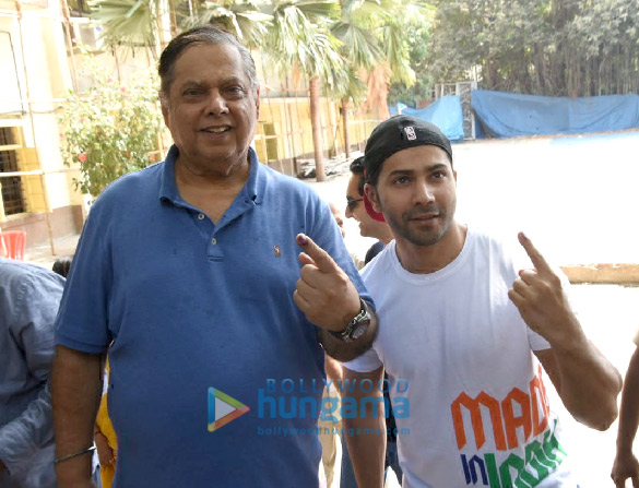 lok sabha elections 2019 aamir khan priyanka chopra ajay devgn among others cast their votes1 5