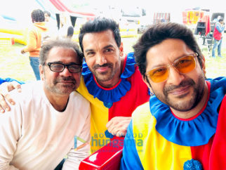 On The Sets from the movie Pagalpanti