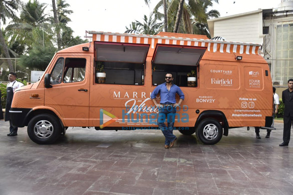 saif ali khan snapped at marriott on wheels event 5