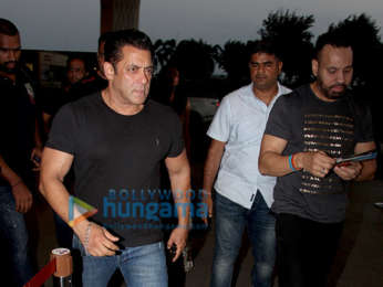 Salman Khan and Daisy Shah snapped at the airport