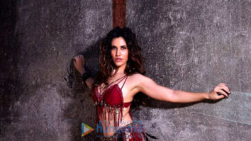 Movie Stills Of The Movie Setters
