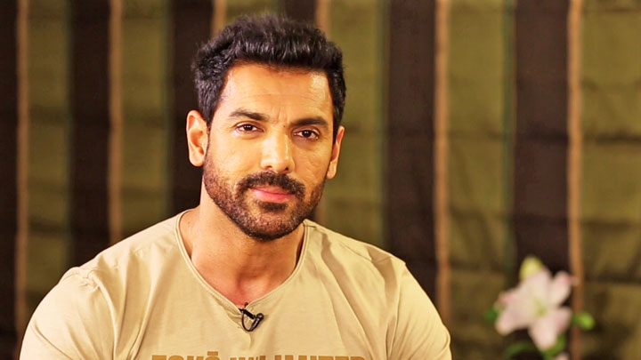 “Shah Rukh Khan is the MOST INTELLIGENT Guy I’ve ever Met “: John Abraham | RAW | Rapid Fire “Shah Rukh Khan is the MOST INTELLIGENT Guy I’ve ever Met “: John Abraham | RAW | Rapid Fire