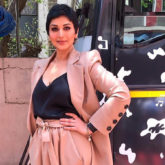 Sonali Bendre looks ethereal as she makes her first TV appearance post her cancer treatment