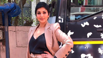 Sonali Bendre looks ethereal as she makes her first TV appearance post her cancer treatment