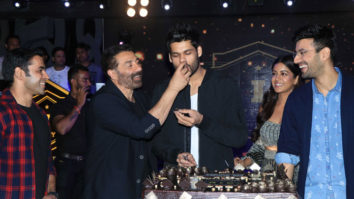 UNCUT: Sunny Deol, Ishita Dutta & others at Wrap Up Party of Movie Blank