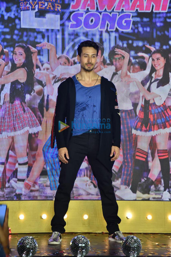 tiger shroff tara sutaria and ananya pandey grace the song launch of the jawaani song from student of the year 2 012 2