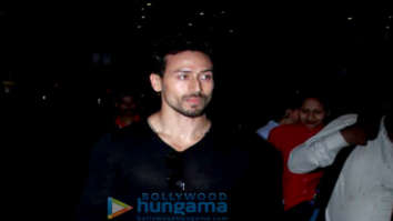 Tiger Shroff, Tara Sutaria and others snapped at the airport