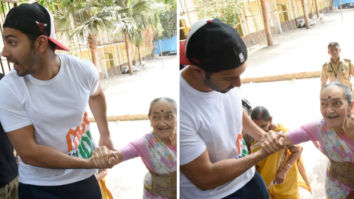 Lok Sabha Elections 2019: This sweet gesture of Varun Dhawan at the voting booth leaves his fans impressed