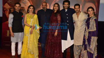 Varun Dhawan, Alia Bhatt, Sanjay Dutt, Madhuri Dixit and others grace the trailer launch of the film Kalank
