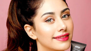 Celebrity Photo Of Warina Hussain