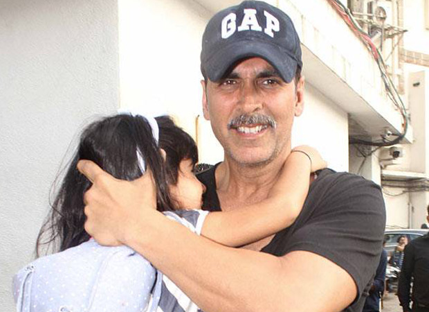 Akshay Kumar shares this adorable video of his daughter Nitara and here’s why we think it is inspirational! Akshay Kumar shares this adorable video of his daughter Nitara and here’s why we think it is inspirational!