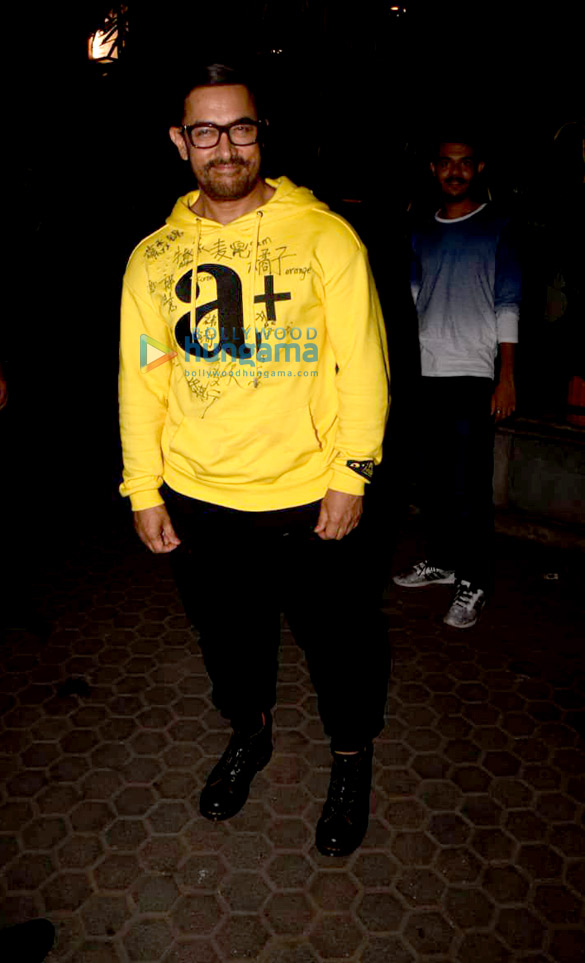 Aamir Khan and Sanya Malhotra snapped at Prithivi Theatre Aamir Khan and Sanya Malhotra snapped at Prithivi Theatre