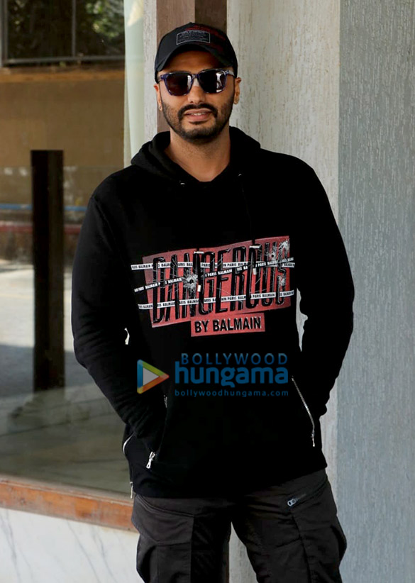 arjun kapoor snapped promoting his film indias most wanted at jw marriott in juhu 2
