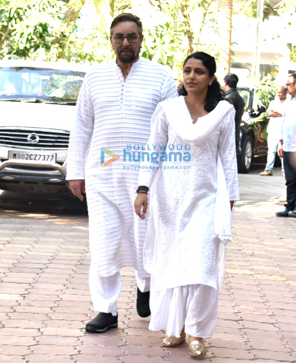 celebs attend prayer meet of ajay devgns father veeru devgan 3
