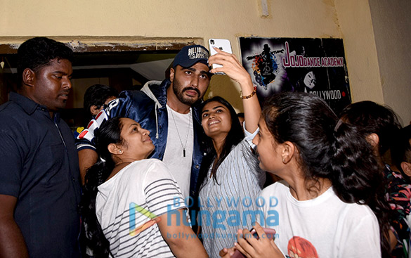 celebs snapped at the special screening of student of the year 2 12