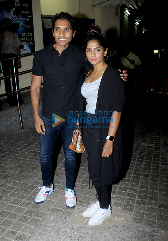 celebs snapped at the special screening of student of the year 2 18