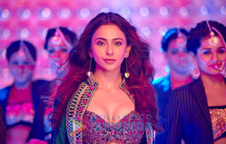 Movie Stills Of The Movie De De Pyaar De