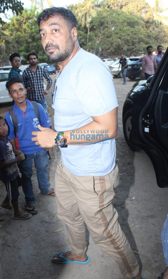 jacqueline fernandez and anurag kashyap spotted at physi o flex in versova 3