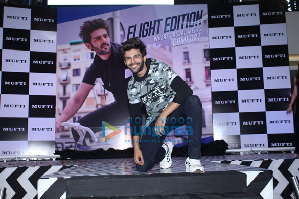 kartik aaryan snapped at mufti collection launch 5