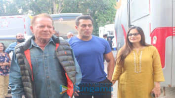 Photos: Salman Khan, Salim Khan and Alvira snapped promoting Bharat at Mehboob studios