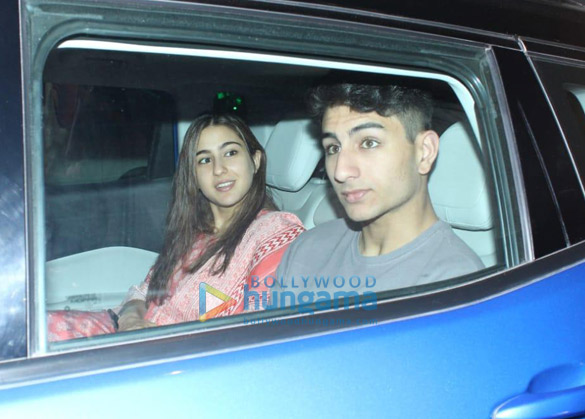 photos sara ali khan soha ali khan sharmila tagore and ibrahim ali khan spotted at saif ali khans house 2