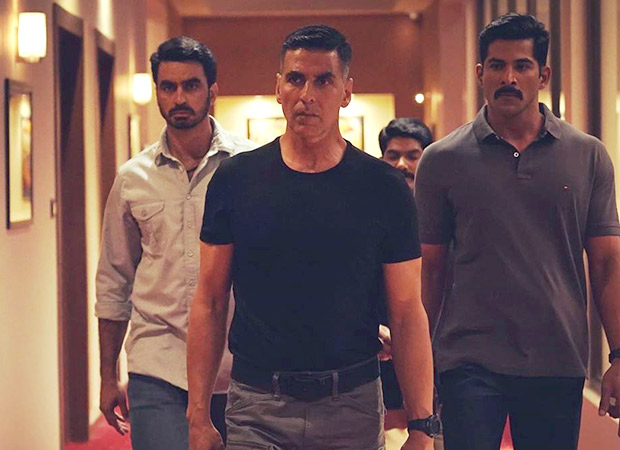 Rohit Shetty reveals Akshay Kumar’s look and other details for Sooryavanshi in this intense photo