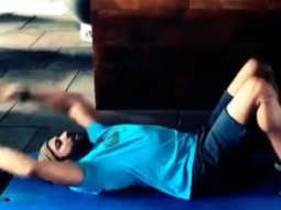 TOOFAN: Farhan Akhtar continues to train hard for his next role of a boxer