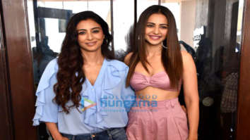 Tabu and Rakul Preet Singh snapped during De De Pyaar De promotions