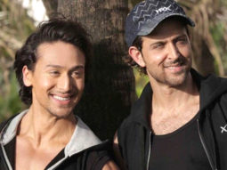 WOW: Hrithik Roshan v/s Tiger Shroff EPIC DANCE OFF in YRF’s next | SOTY 2 | Super 30
