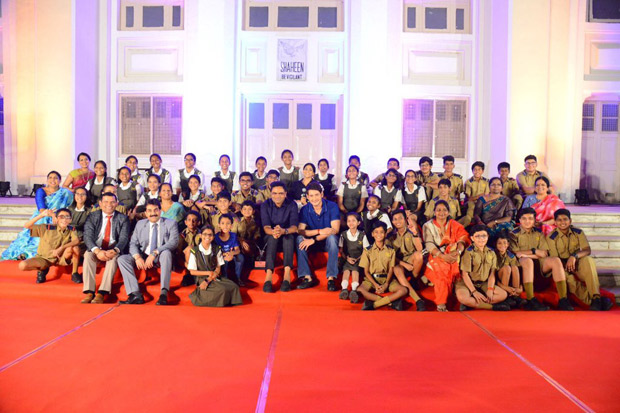 Kind-hearted Mahesh Babu celebrating the success of Maharshi with school children will melt your heart! [See photos]