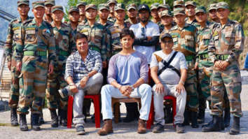 Sidharth Malhotra and the team of Shershaah share this frame-worthy photo with the Gurkha Rifle Regiment, all the way from Palampur!