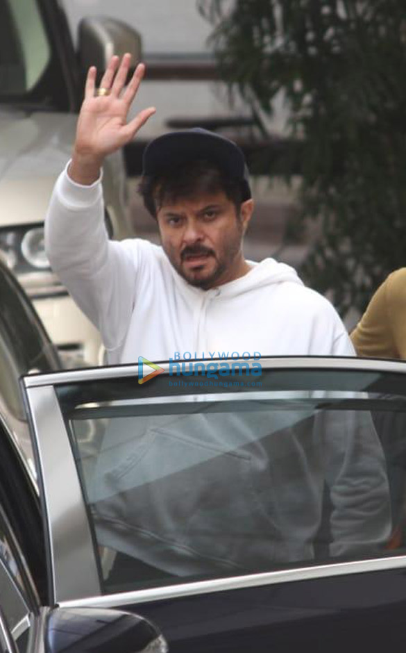 anil kapoor snapped at a dubbing studio in juhu 3