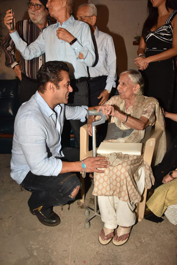 Salman Khan hosted a special screening of Bharat for families that went through the 1947 partition and we have new found respect for him!