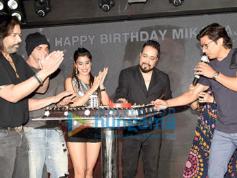 Birthday bash of Mika Singh at Sin City