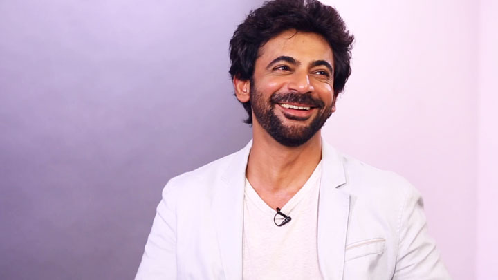 CRAZIEST QUIZ: Sunil Grover PROVES He is The BIGGEST Salman Khan -Katrina Kaif Fan | Bharat CRAZIEST QUIZ: Sunil Grover PROVES He is The BIGGEST Salman Khan -Katrina Kaif Fan | Bharat