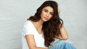 Daisy Shah to join her fans during the nail-biting match between India and New Zealand