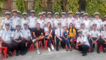 Malang star Disha Patani and director Mohit Suri strike a pose with Merchant Navy students