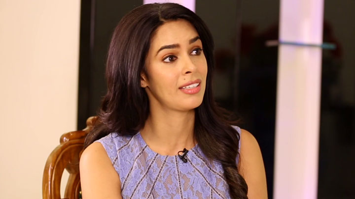 Mallika Sherwat: “This is an absolute lie..” | French Rented Flat | Tycoon Boyfriend | Fake News Mallika Sherwat: “This is an absolute lie..” | French Rented Flat | Tycoon Boyfriend | Fake News